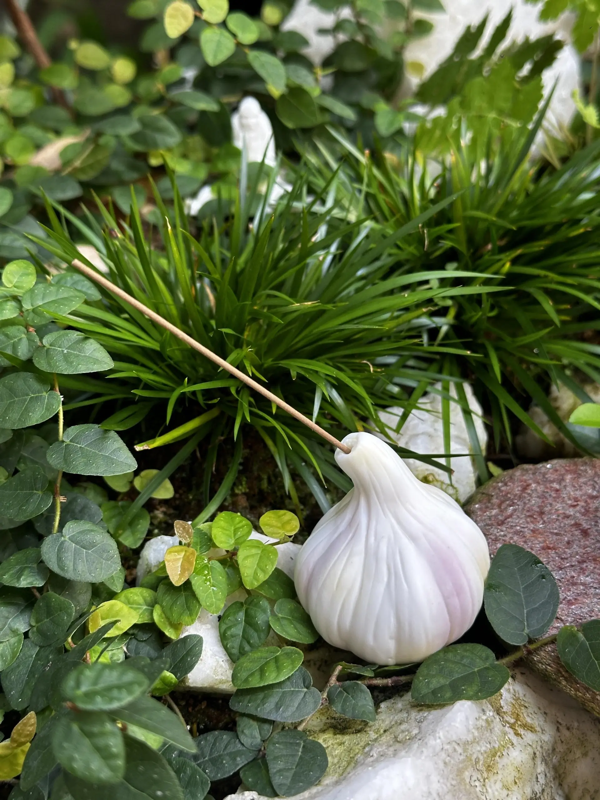 Handmade White Garlic-Shaped Incense Holder