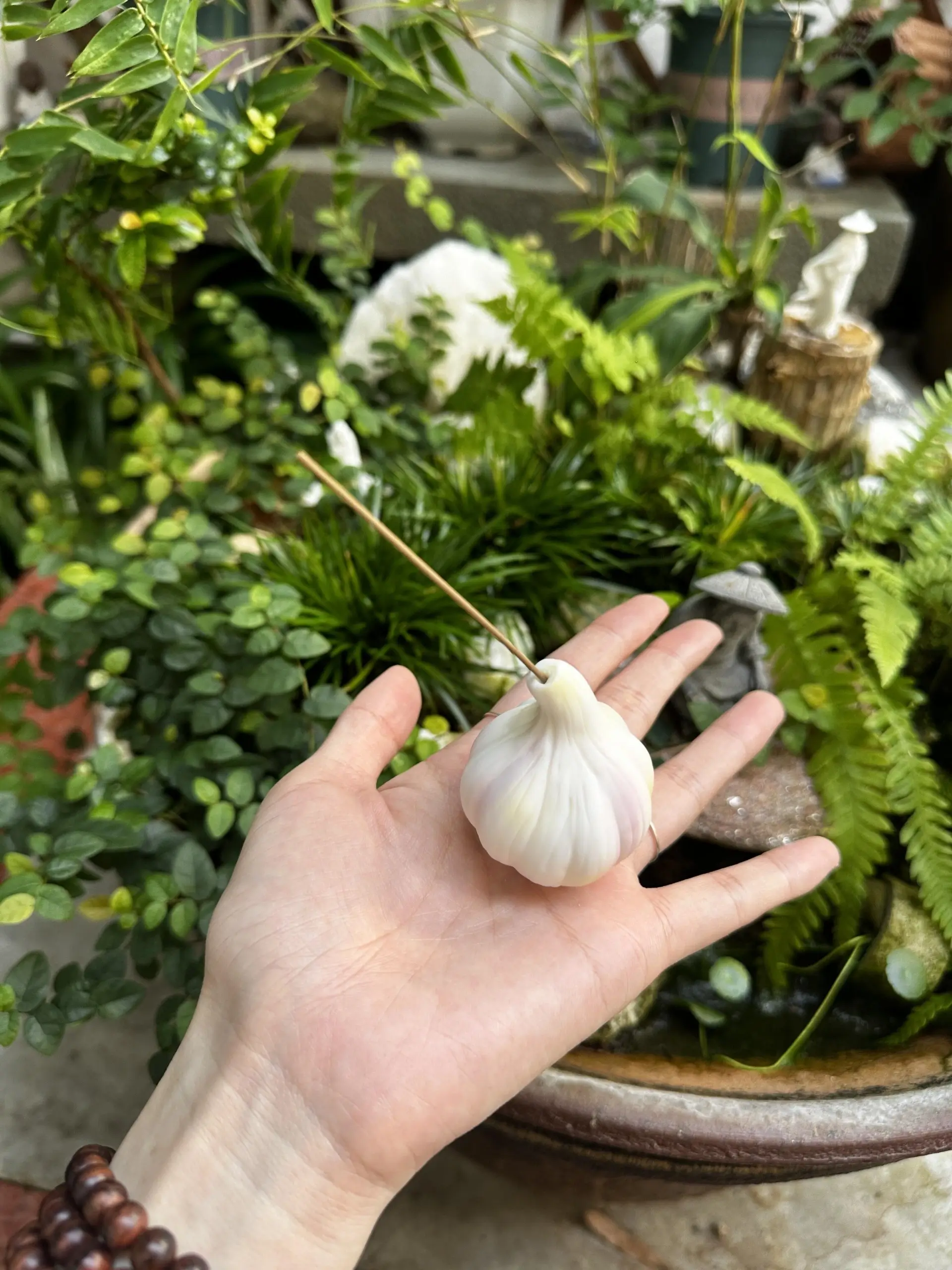 Handmade White Garlic-Shaped Incense Holder