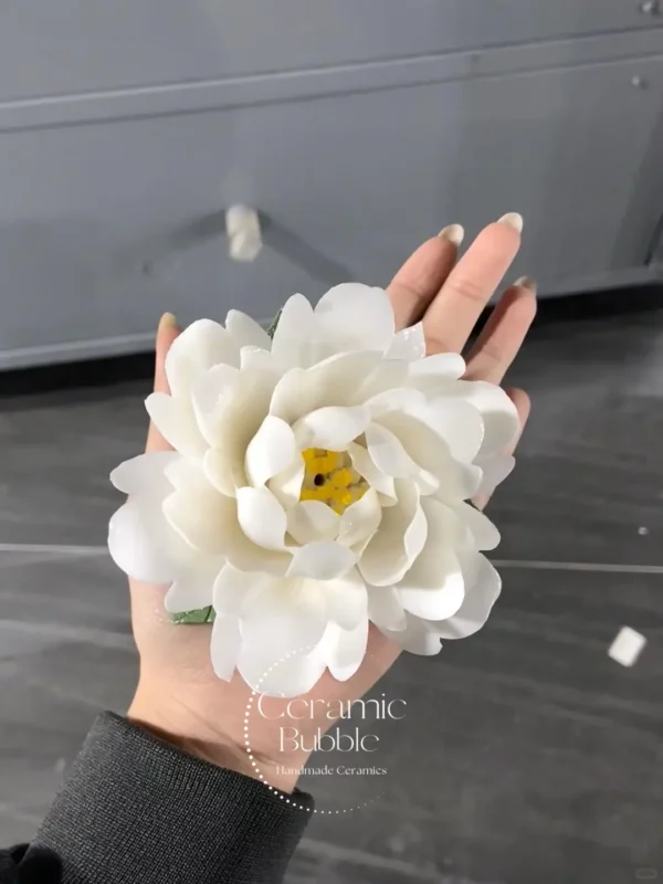 Unique Handmade Floral Shaped Incense Holder White Ceramic Incense Holder