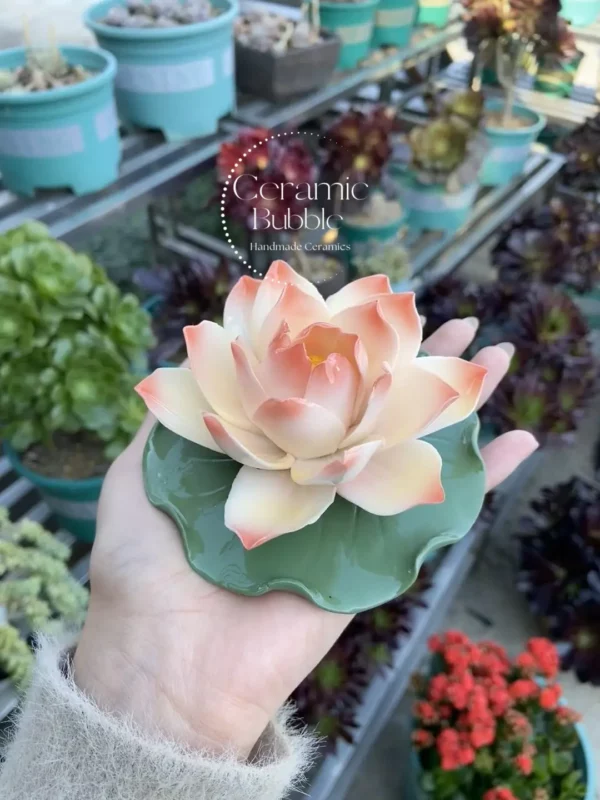 Handmade Pink Ceramic Incense Holder Unique Design Lotus Flower Shaped Incense Holder for Sticks