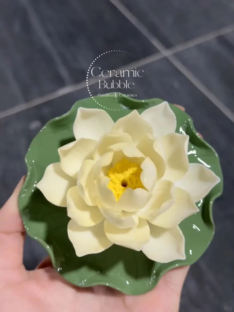 Unique Handmade Beige Ceramic Incense Holder Lotus Flower Shaped Incense Holder with Tray