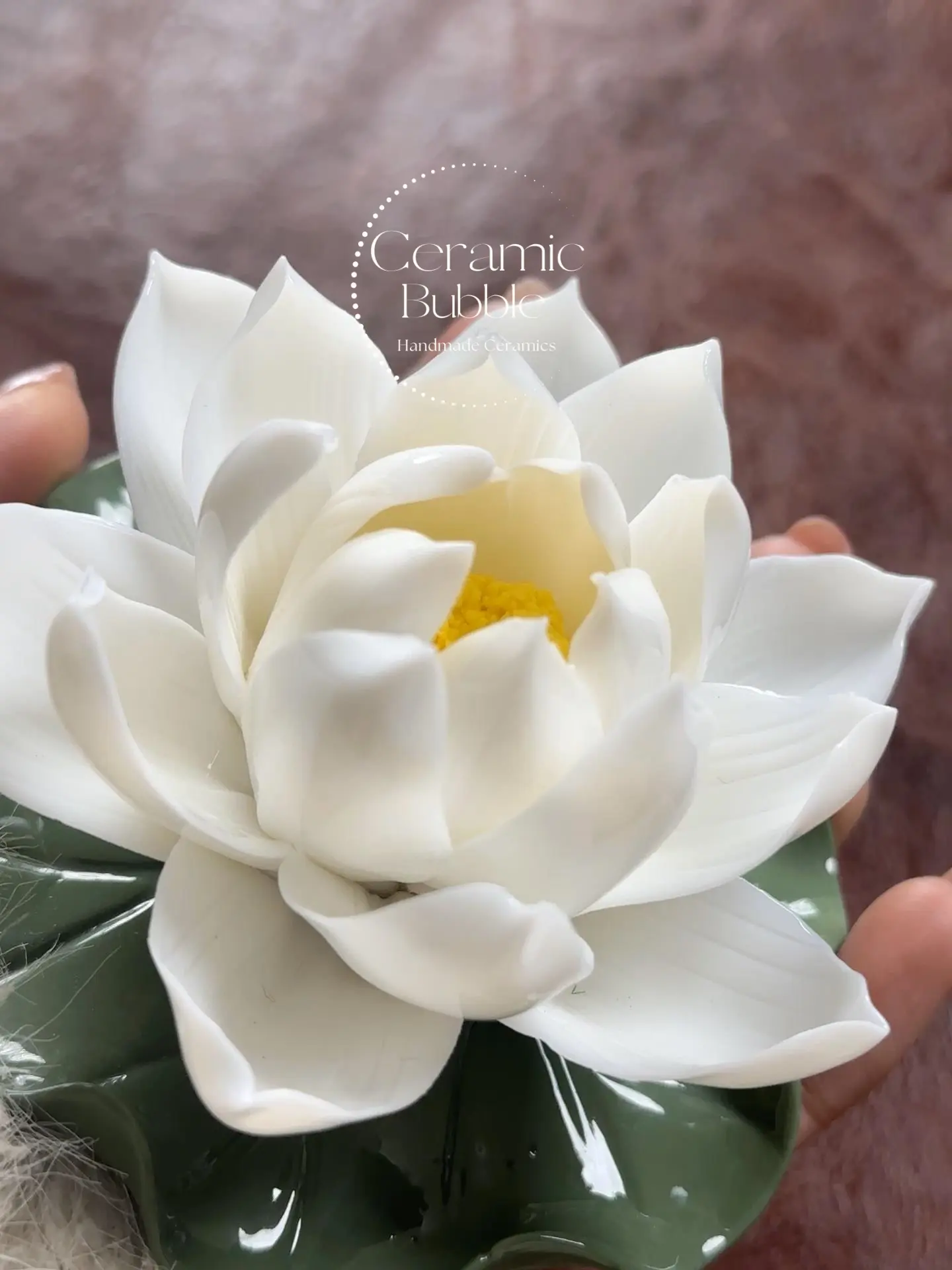 Handmade White Lotus Flower Shaped Ceramic Incense Stick Holder with Green Tray