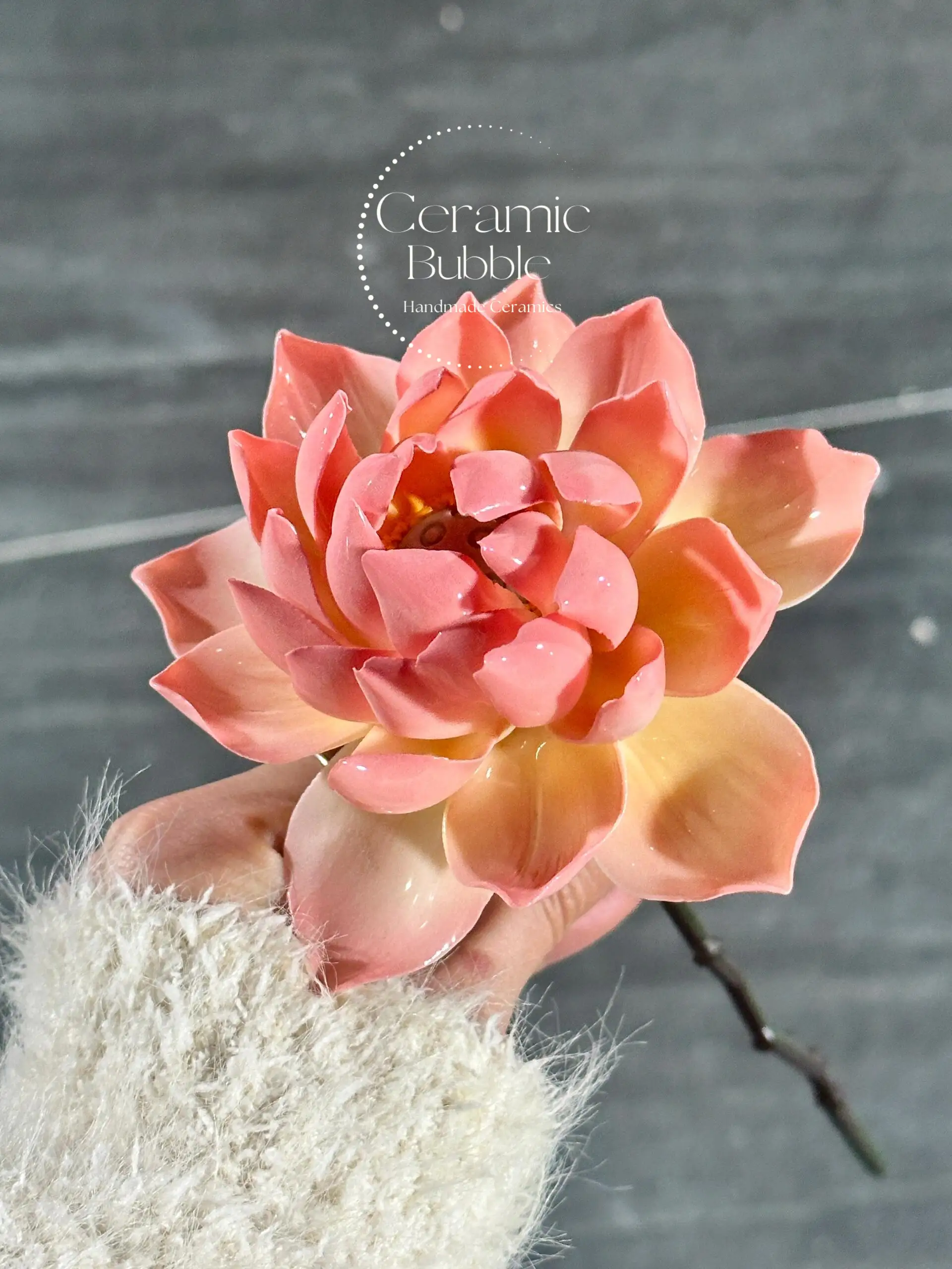 Handmade Peach Pink Gradient Ceramic Home Decor Lotus Flower Shaped Tea Pet