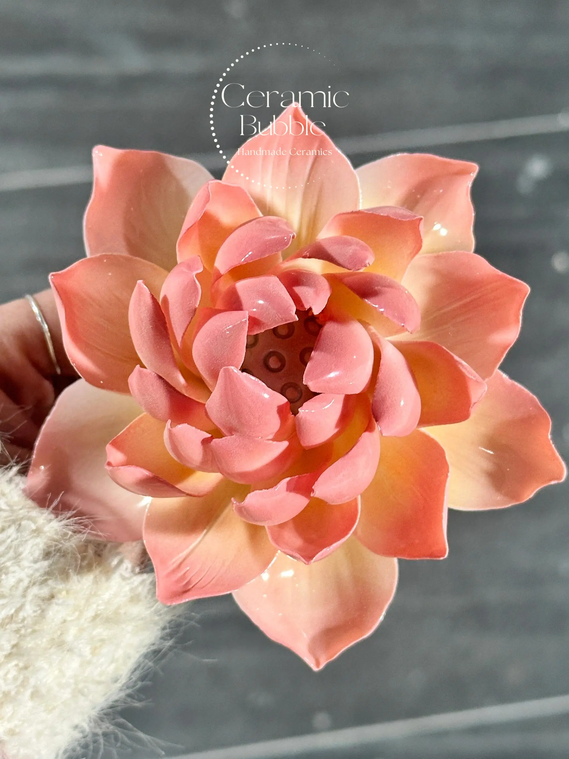 Handmade Peach Pink Gradient Ceramic Home Decor Lotus Flower Shaped Tea Pet