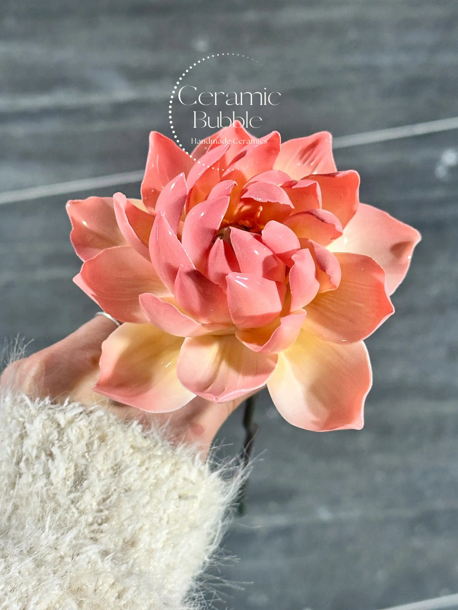 Handmade Peach Pink Gradient Ceramic Home Decor Lotus Flower Shaped Tea Pet