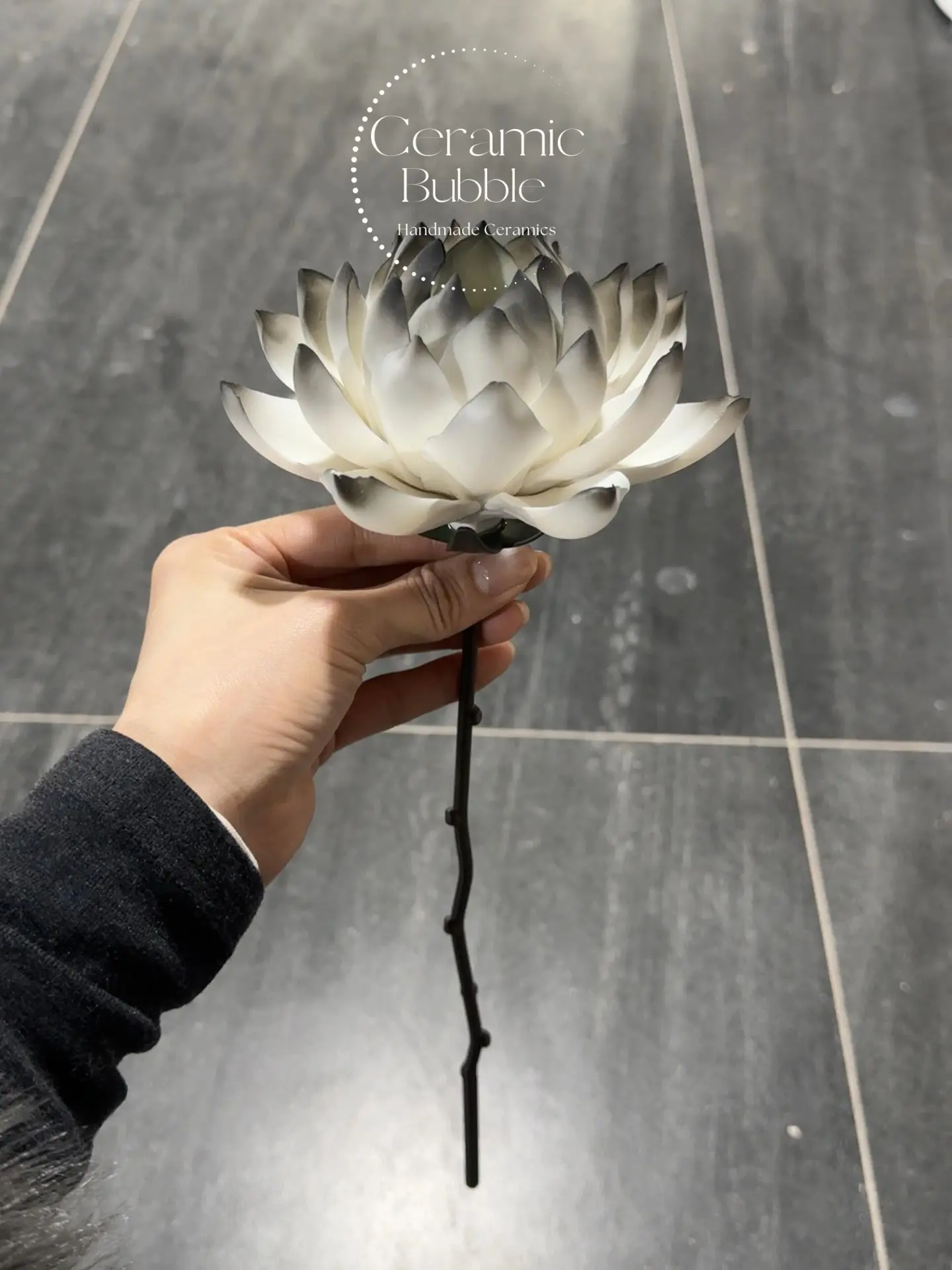 Handmade Black-White Gradient Ceramic Flower Desk Decor Home Decor Zen Tea Table Ornament