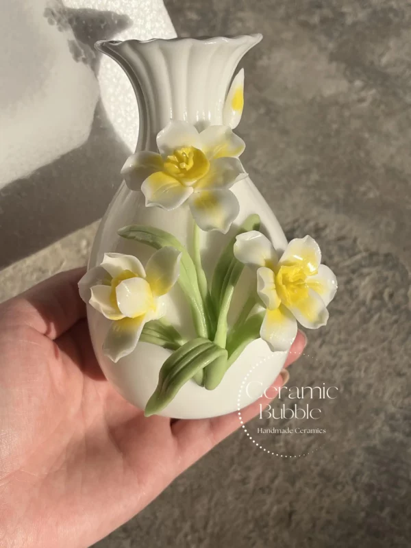 Handmade Narcissus Shaped Ceramic Flower Pot Artistic Home Decor Ceramic Vase
